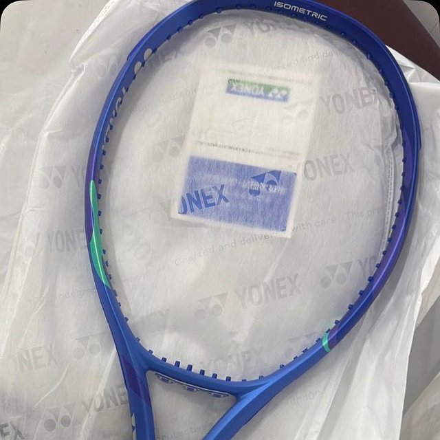Yonex Ezone Blast Blue 100L