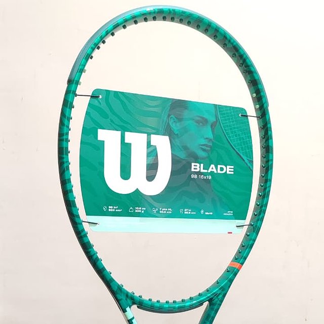 Wilson Blade Tiger Edition