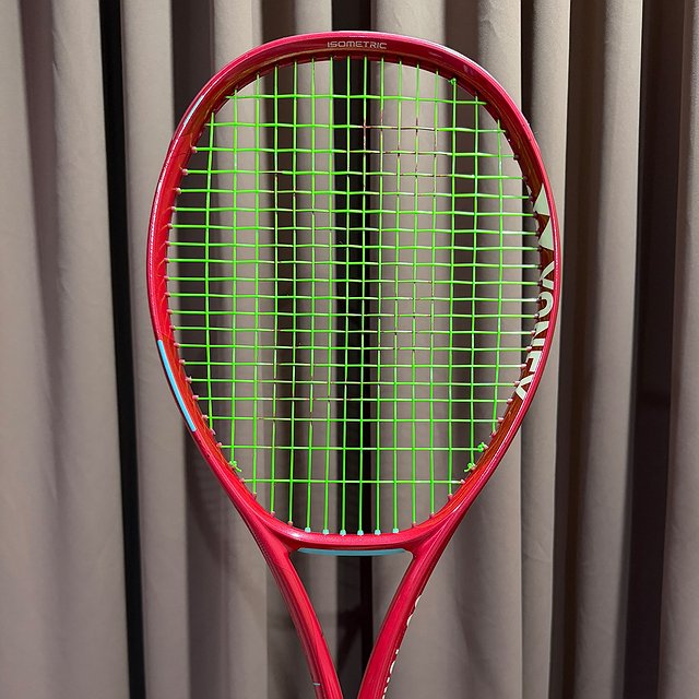 Yonex Vcore Red Ruby 100D