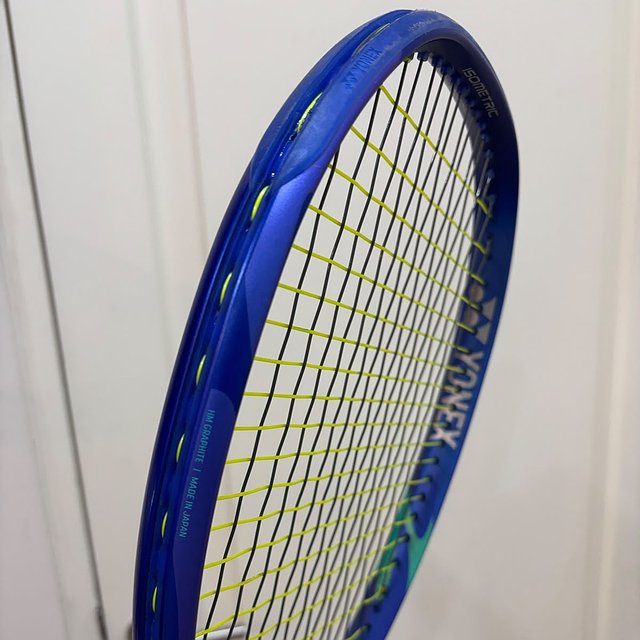 Yonex Ezone Blast Blue 98 Tour