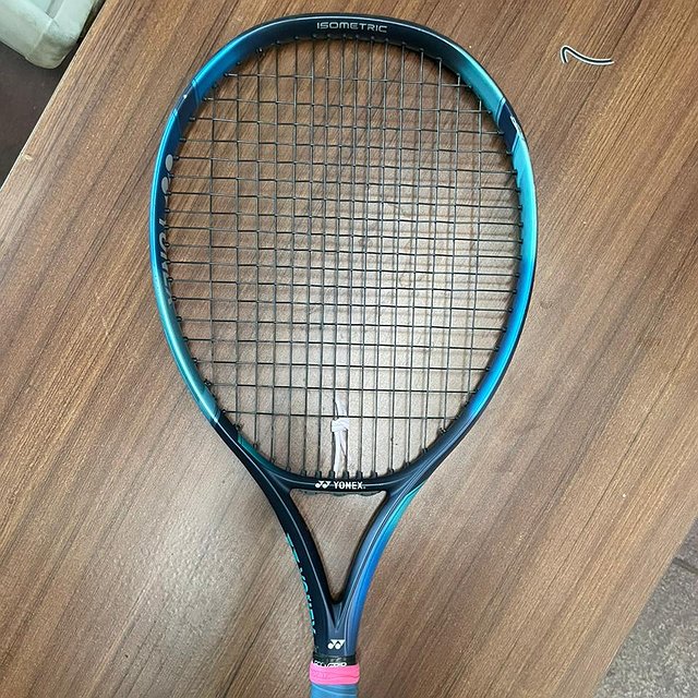 Yonex Ezone Sky Blue 255