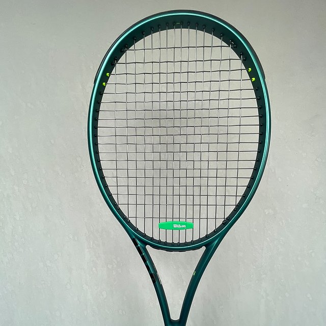 Wilson Blade 100 V9