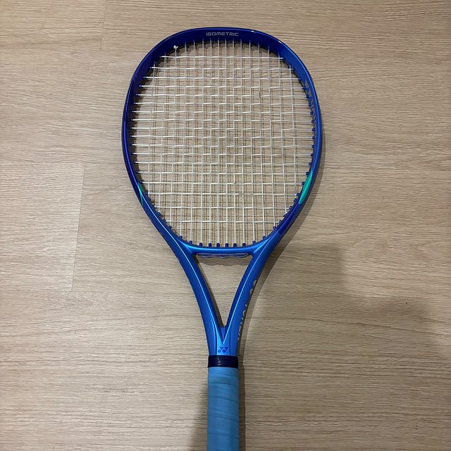 Yonex Ezone Blast Blue 100SL